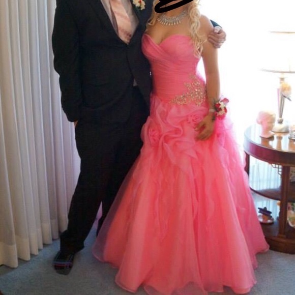 Graduation/Prom Dress - Picture 5 of 8